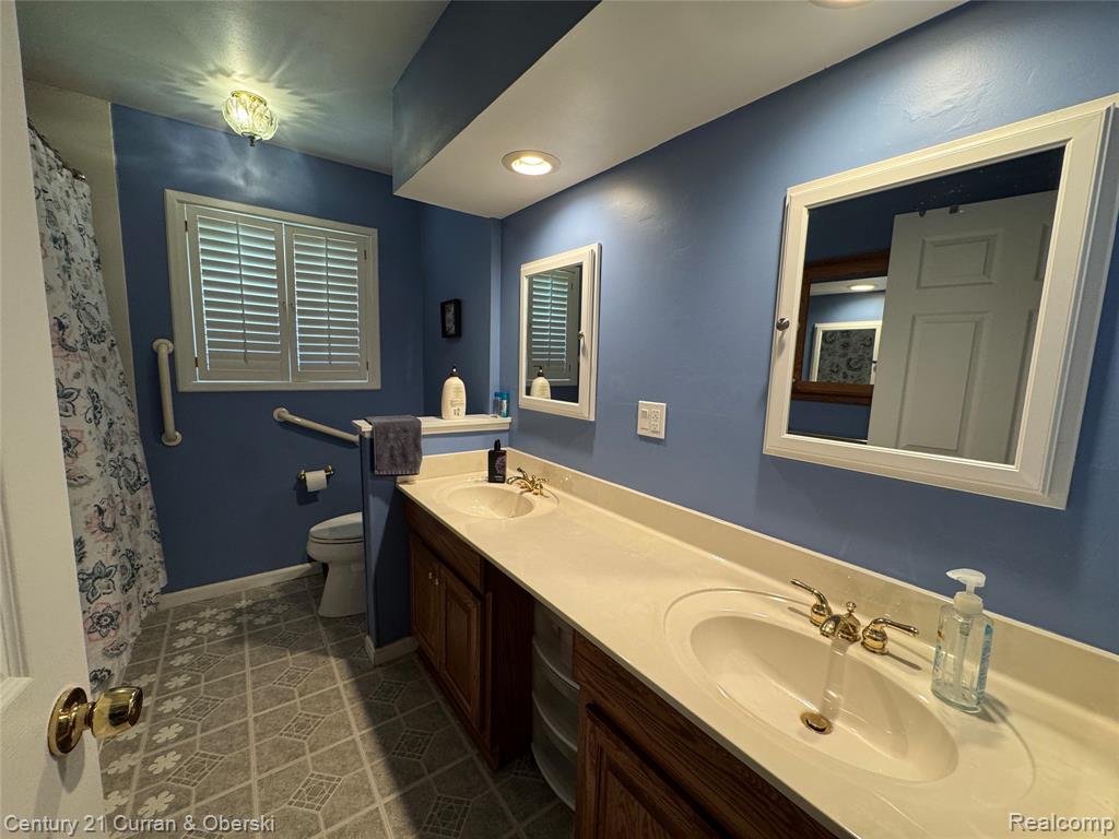 948 Van Sull Street, Westland, MI — Photo 18