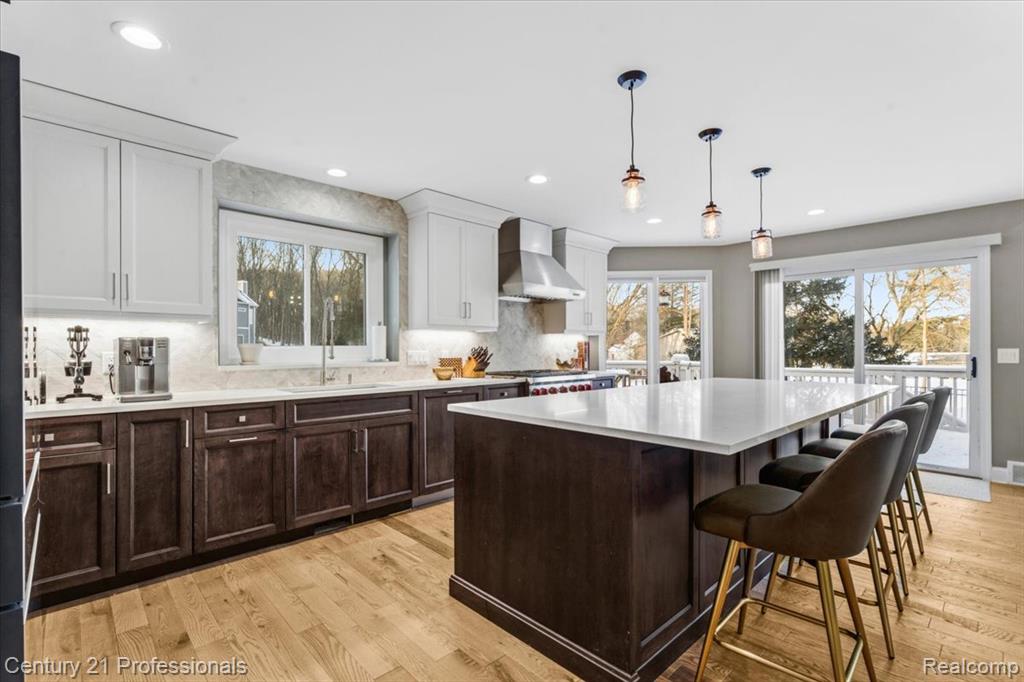 11413 Bancroft Court, Fenton, MI 48430 — Photo 2