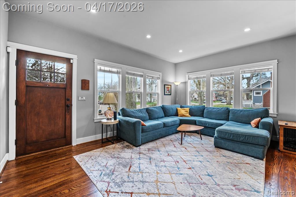903 Hilldale Drive, Royal Oak, MI 48067 — Photo 7