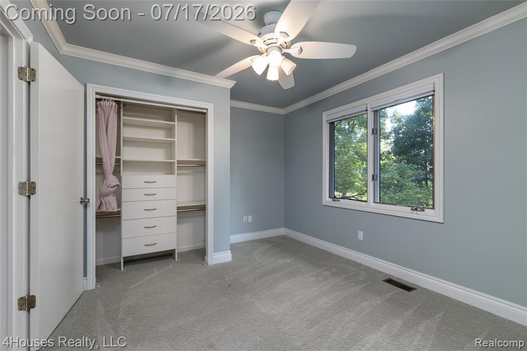5717 Sussex Drive, Troy, MI 48098 — Photo 41