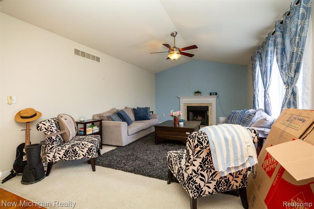 4898 WINDANCER Drive, Ypsilanti, MI 48197 — Photo 18