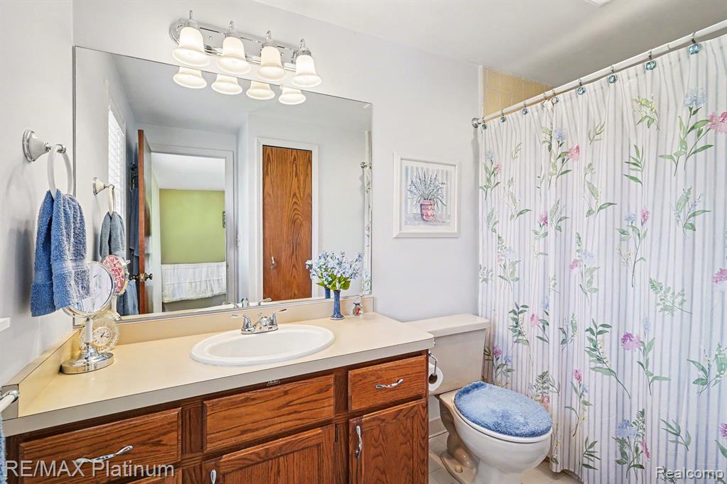 61959 Topsfield Lane, South Lyon, MI 48178 — Photo 21