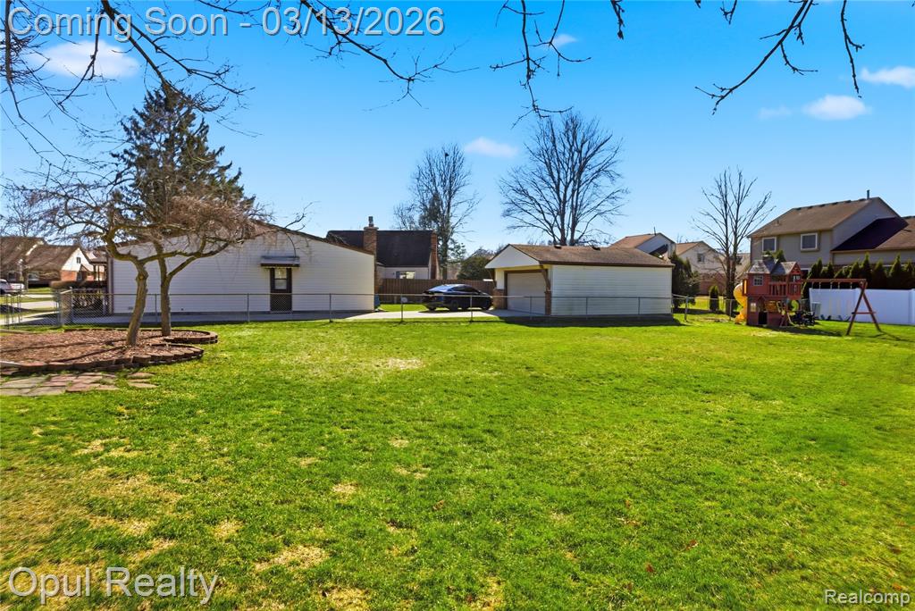 43761 Yorktown Street, Canton, MI 48188 — Photo 29