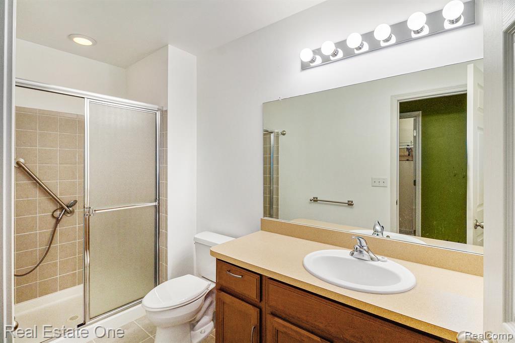 1130 Andover Circle, Commerce Twp, MI 48390 — Photo 12