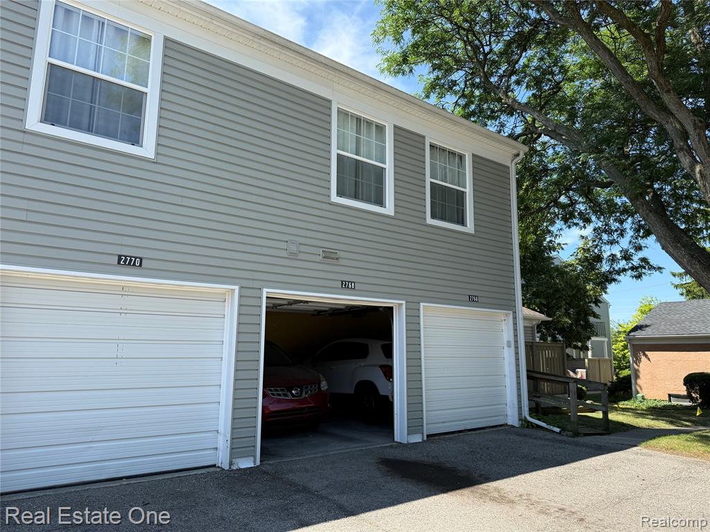 2768 Glenbridge Court, Ann Arbor, MI 48104 — Photo 21