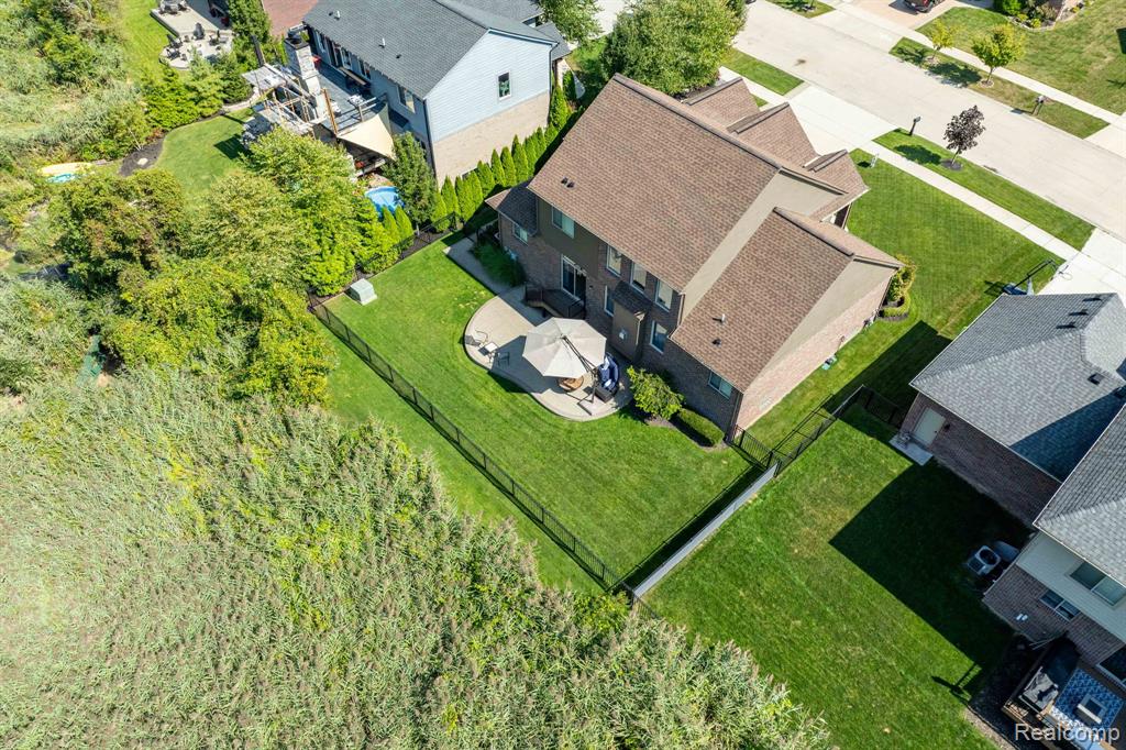 50093 Oakbrooke Drive, New Baltimore, MI 48047 — Photo 59