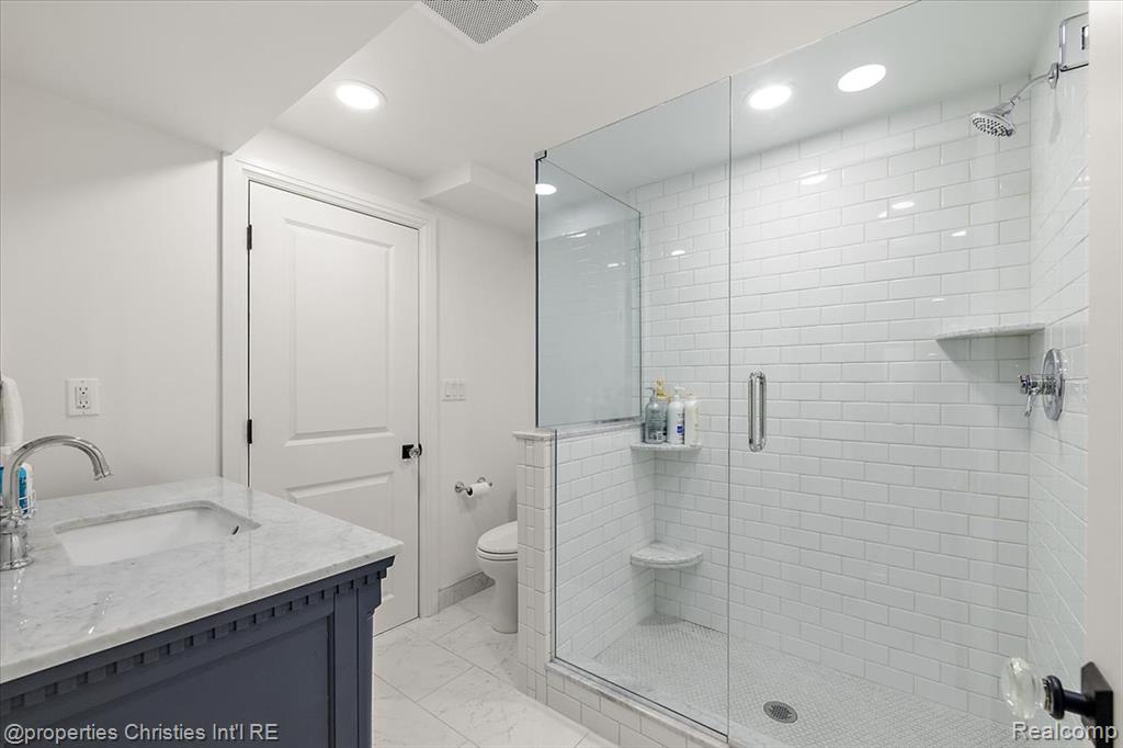 2684 Bradway Boulevard, Bloomfield Hills, MI 48301 — Photo 58