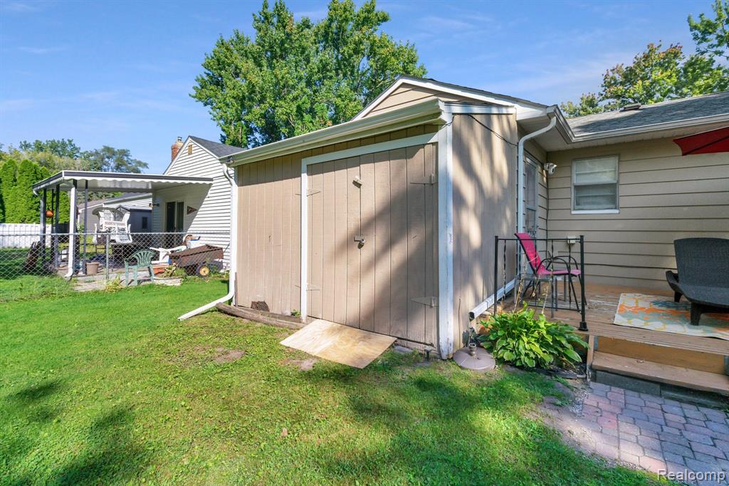 578 WILSON Avenue, Mount Morris, MI 48458 — Photo 23