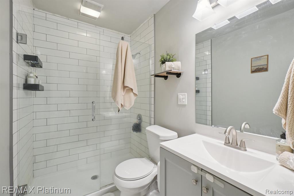 521 W Crane Street, Howell, MI 48843 — Photo 12