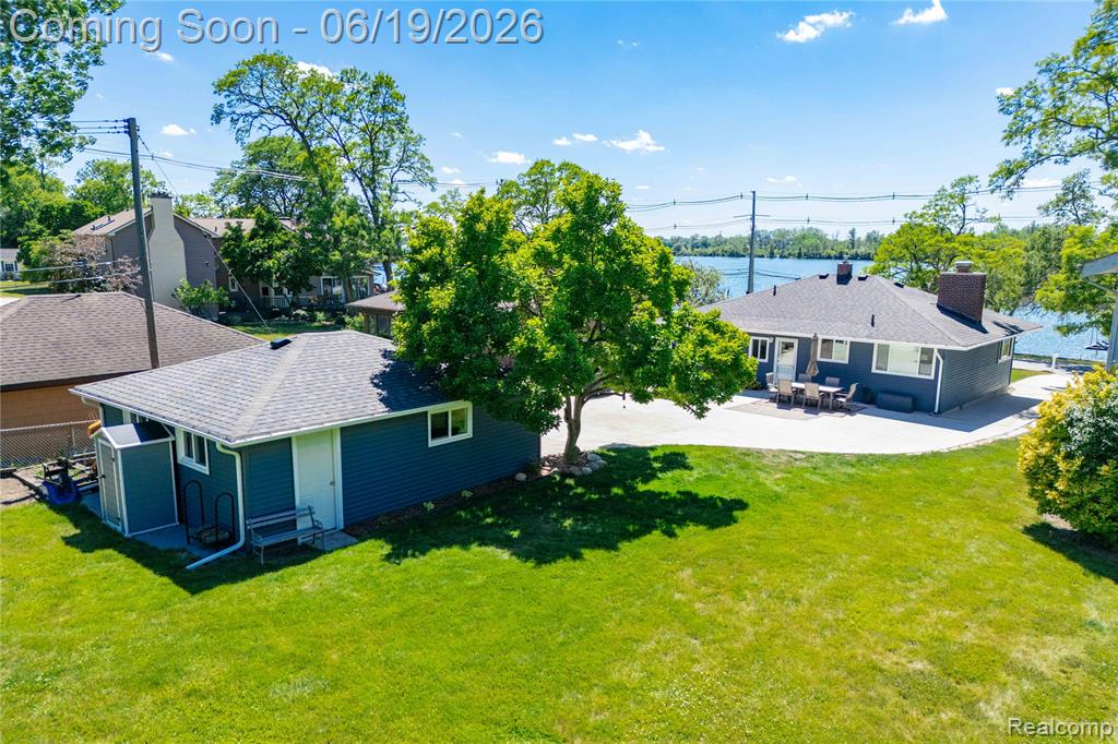 25815 West River Road, Grosse Ile, MI 48138 — Photo 41