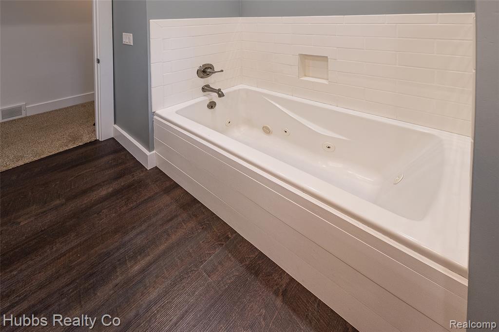 9373 Birch Run Road, Millington, MI 48746 — Photo 32
