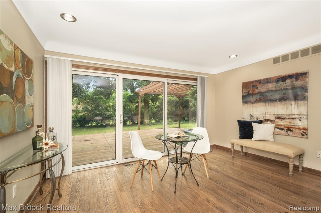 6730 Halyard Road, Bloomfield Hills, MI 48301 — Photo 14