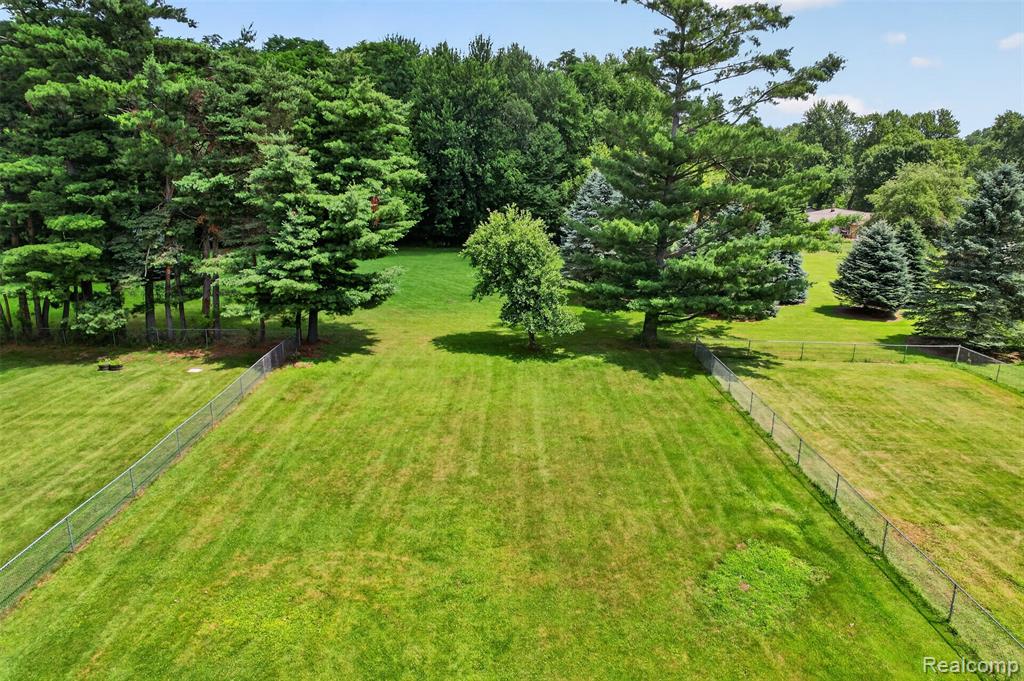 420 N Main Street, Almont, MI 48003 — Photo 7