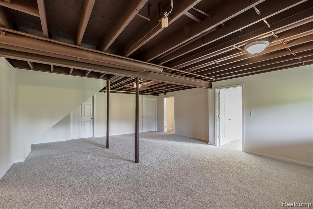 5985 Baypointe Boulevard, Clarkston, MI — Photo 39