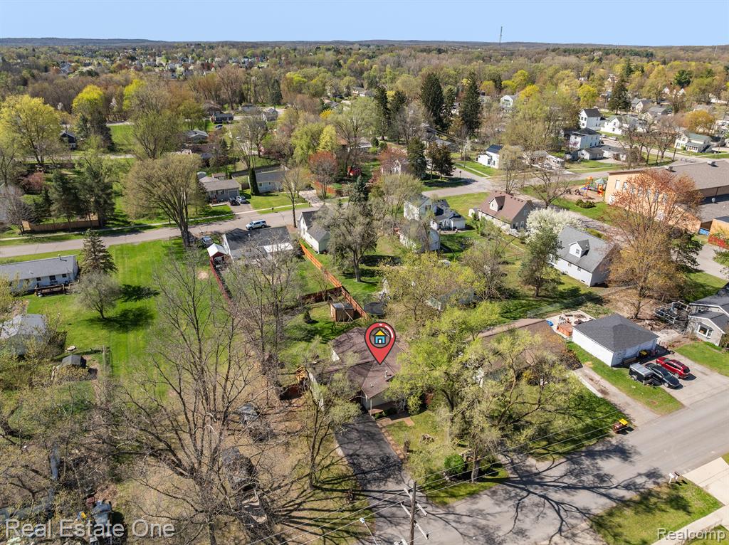 642 E HAMBURG Street, Pinckney, MI 48169 — Photo 22