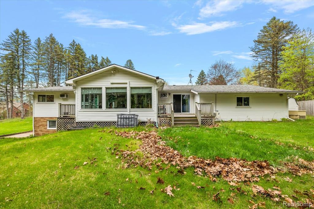 865 N Lapeer Road, Lake Orion, MI 48362 — Photo 4