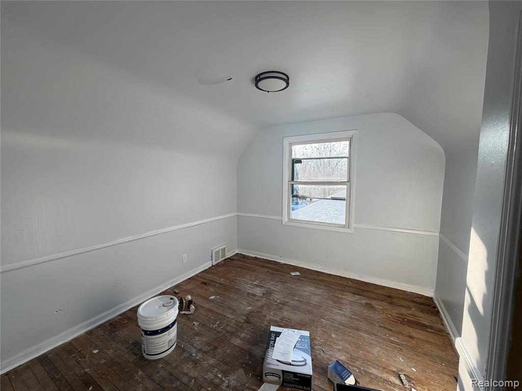 16092 Manning Street, Detroit, MI 48205 — Photo 16