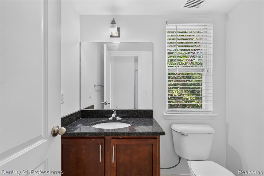 2042 Decker Road, Walled Lake, MI 48390 — Photo 19