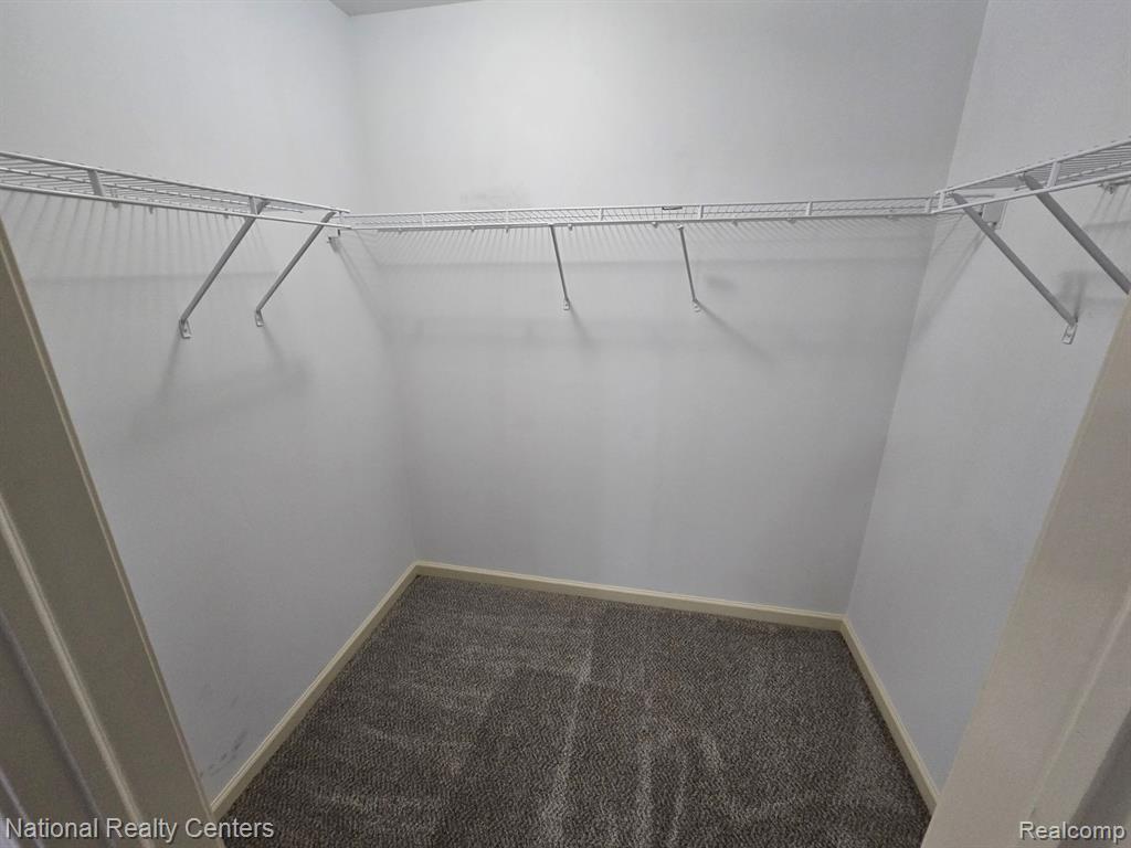 4058 RADCLIFF Drive, Canton, MI 48188 — Photo 25