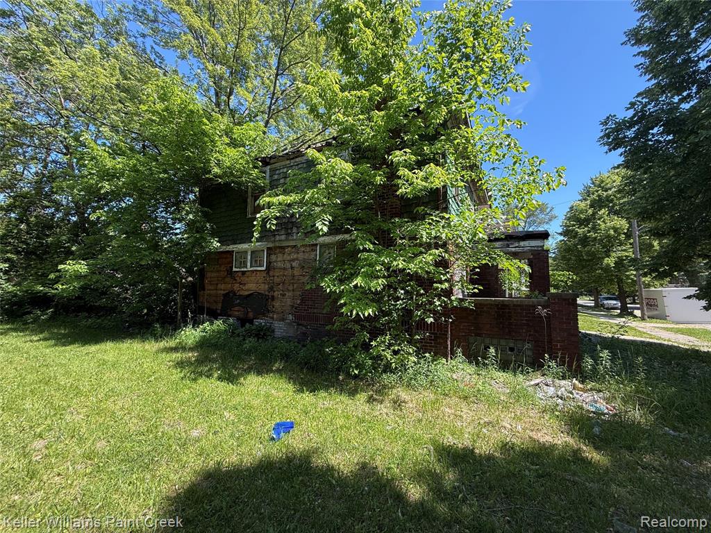 5870 Harrell Street, Detroit, MI 48213 — Photo 4