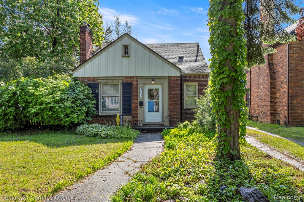 9616 Auburndale Street, Livonia, MI 48150 — Photo 2