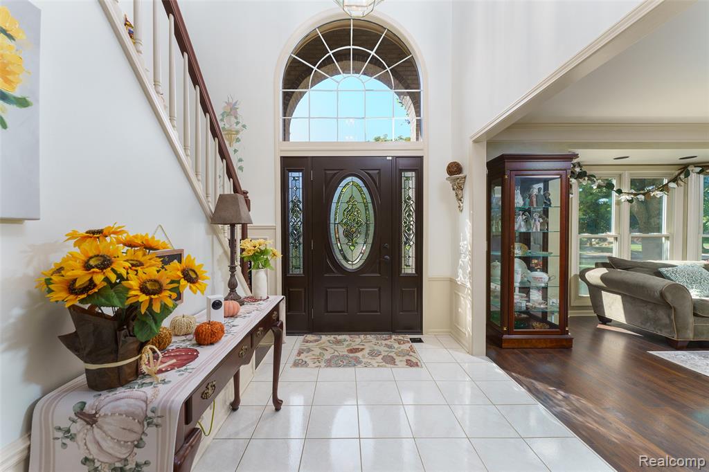 47582 Fox Court, Canton, MI 48187 — Photo 3