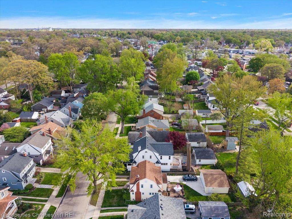 917 Maplegrove Avenue, Royal Oak, MI 48067 — Photo 16