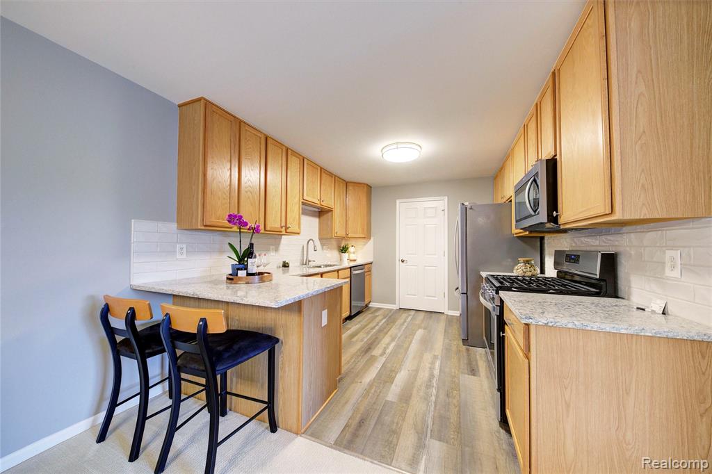 3082 Kneeland Circle, Howell, MI 48843 — Photo 13