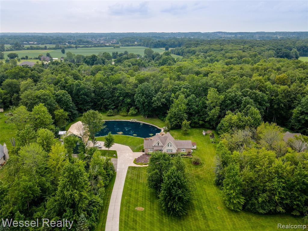 61615 CETNOR Court, Washington, MI — Photo 55