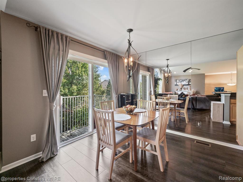 8201 CHESAPEAKE Circle, Walled Lake, MI 48390 — Photo 14