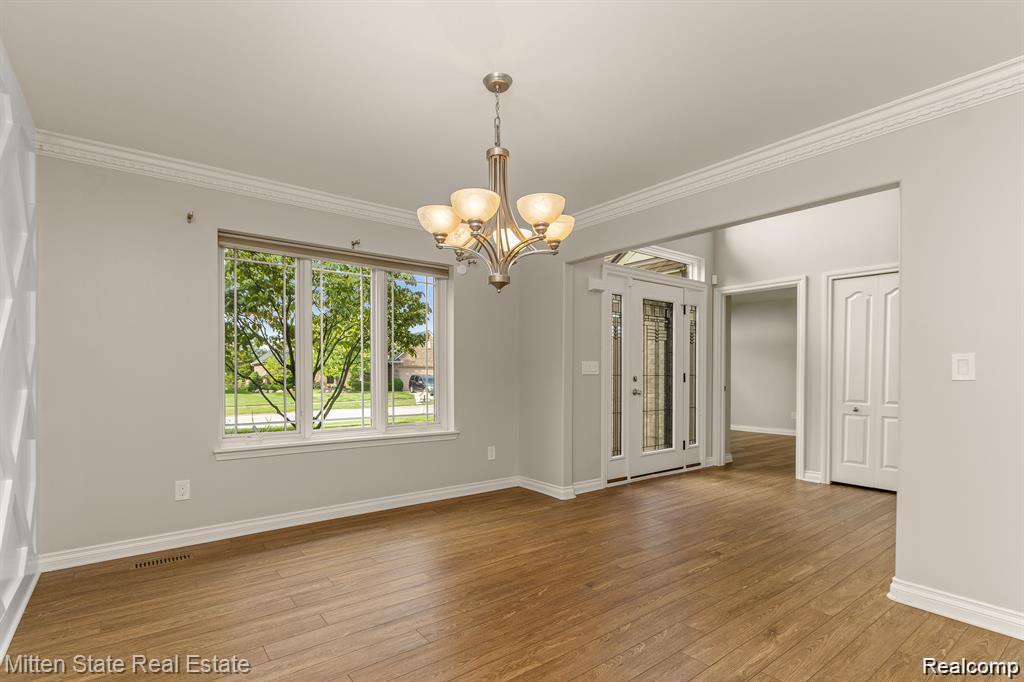 21254 Clayton Drive, Macomb, MI 48044 — Photo 37