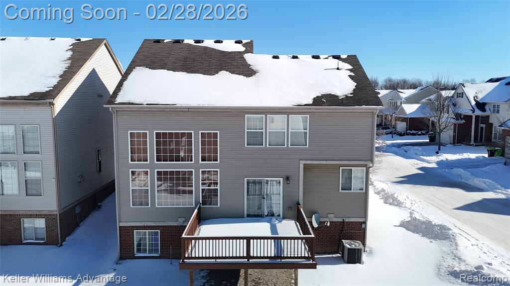 27455 Harrington Way, Novi, MI — Photo 39