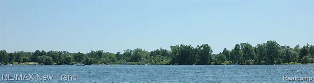 785 Pathway Drive, Howell, MI 48843 — Photo 49