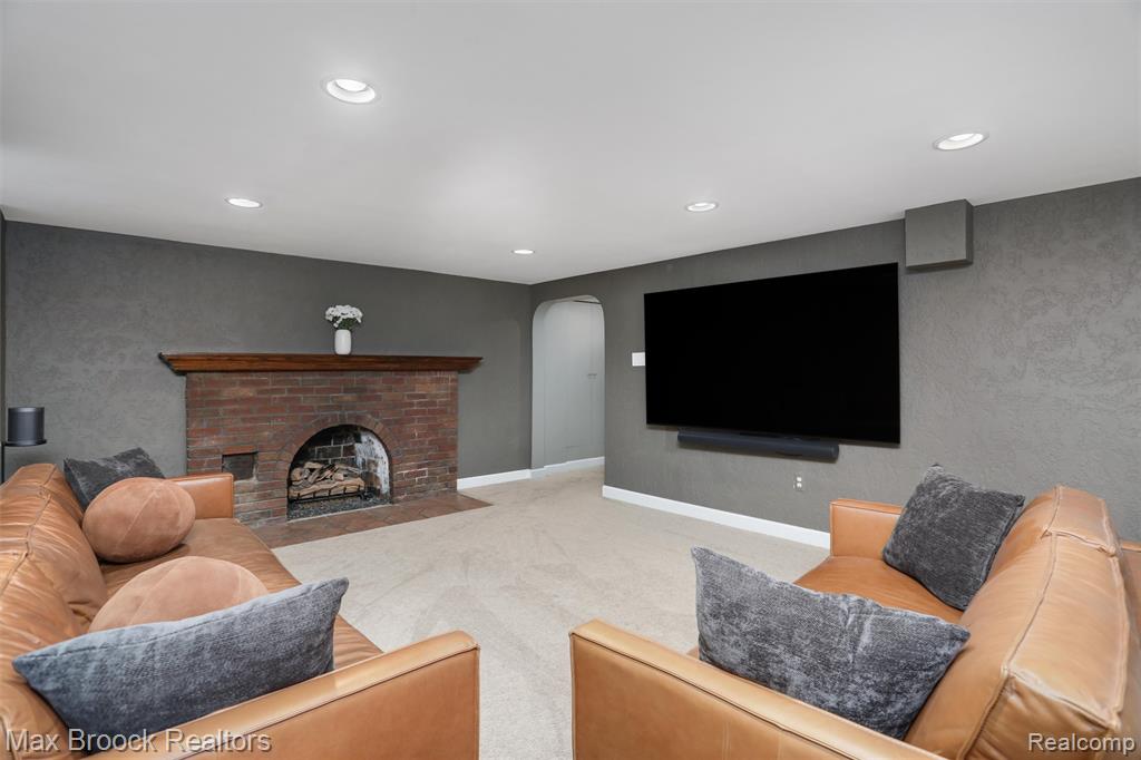 11 Sylvan Avenue, Pleasant Ridge, MI — Photo 30