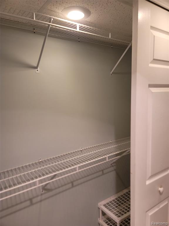 48659 Sundance Court, 159, Utica, MI 48315 — Photo 27