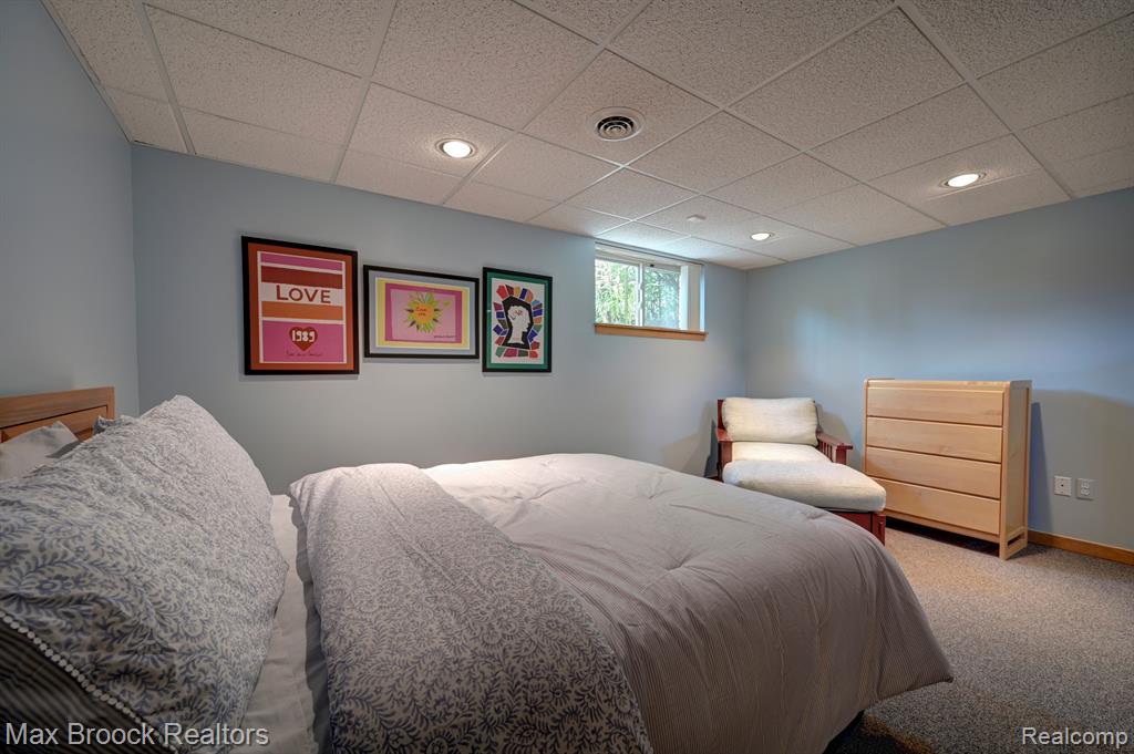6324 ROSE Boulevard, West Bloomfield, MI — Photo 45