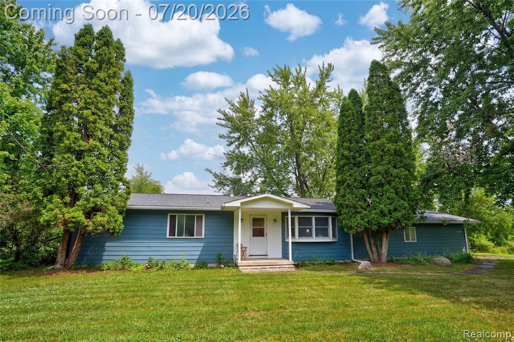 6280 Smith Road, Linden, MI 48451 — front exterior