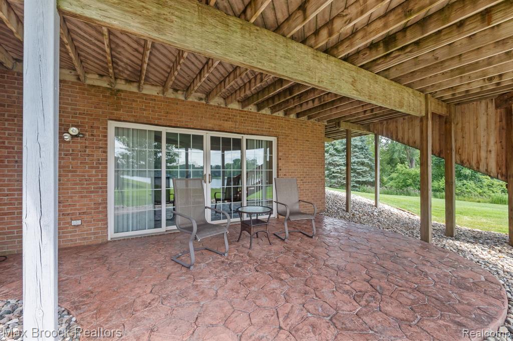 519 Hawksmoore Drive, Clarkston, MI 48348 — Photo 63