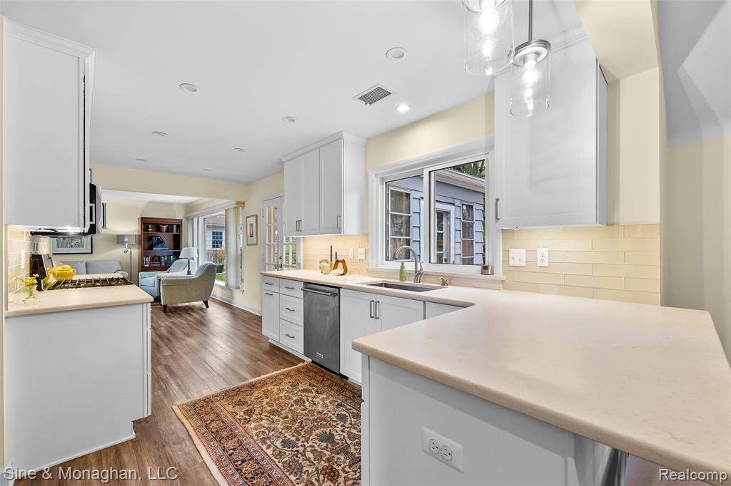 4128 Amherst Road, Royal Oak, MI 48073 — Photo 14