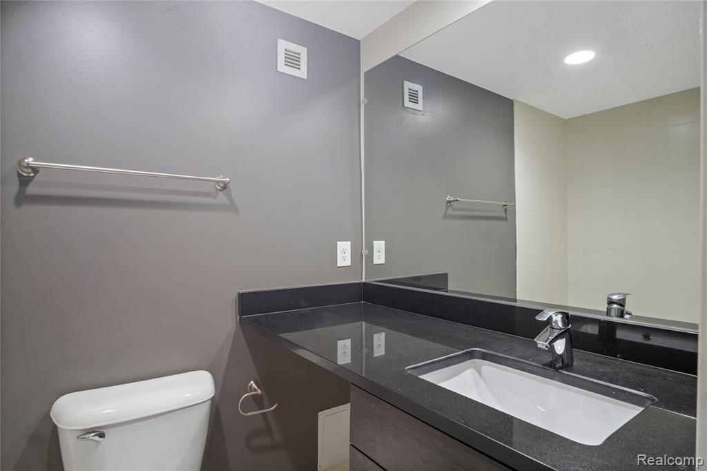3075 W Grand Boulevard, Detroit, MI 48202 — Photo 13