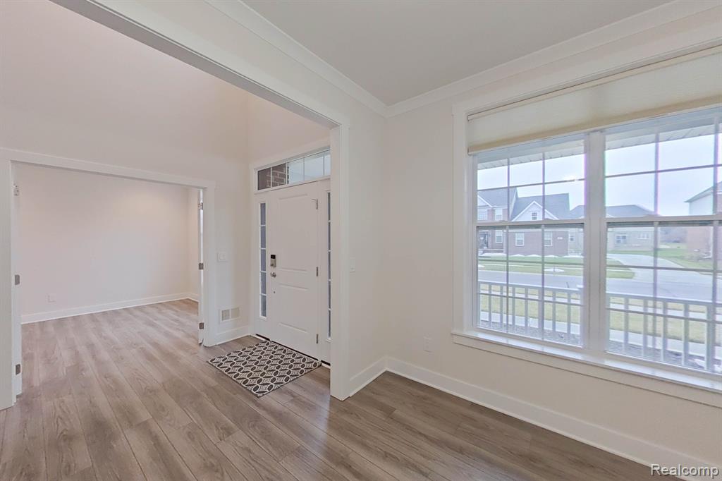 51060 LAUREL Park Drive, Canton, MI 48188 — Photo 25