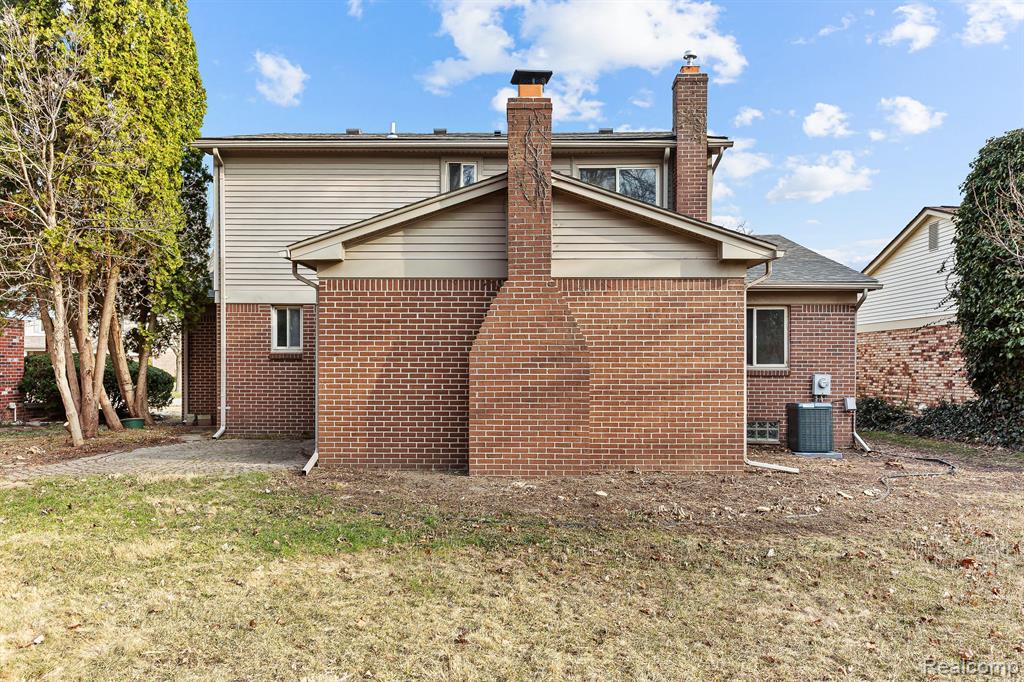 41639 METALINE Drive, Canton, MI 48187 — Photo 7