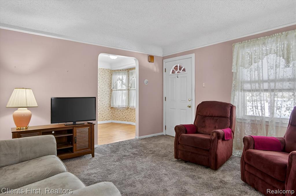 4403 Biddle Street, Wayne, MI 48184 — Photo 7