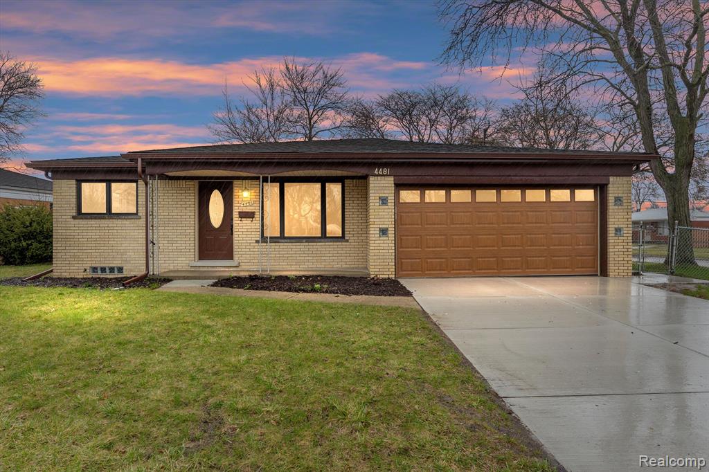 4481 MARLOW Drive, Warren, MI 48092 — front exterior