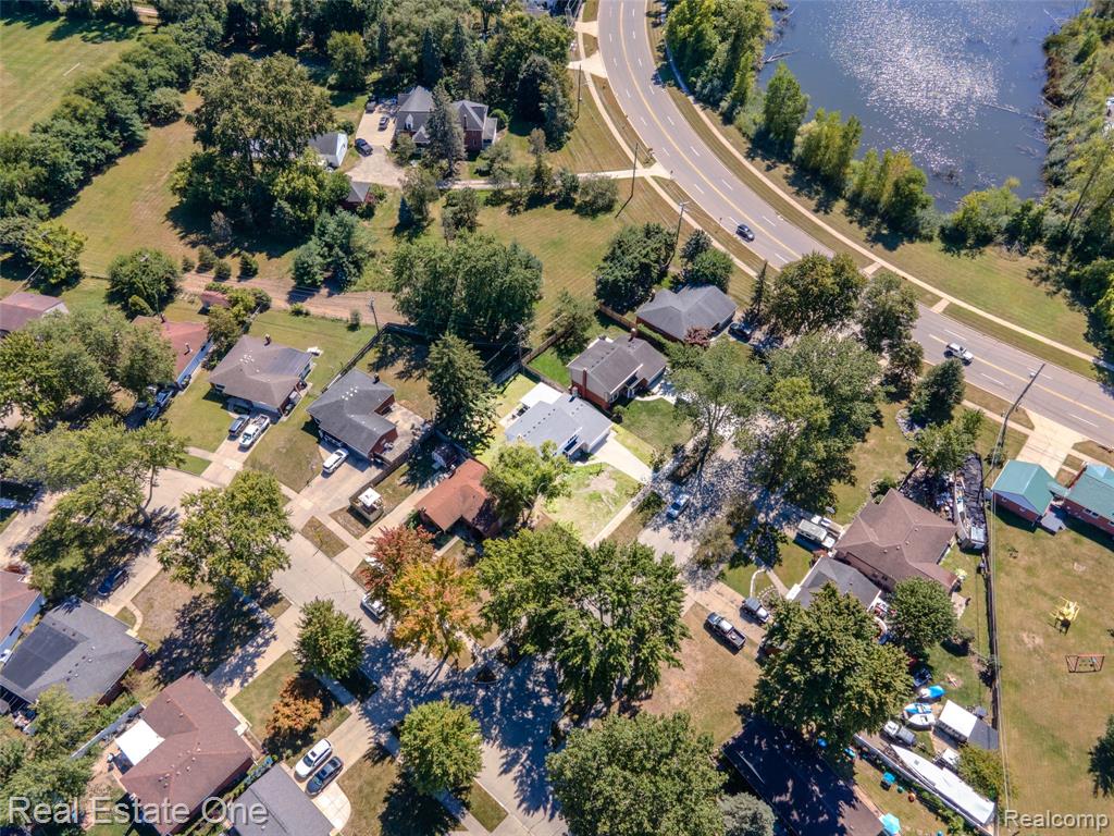 41744 Mae Wood Drive, Sterling Heights, MI 48313 — Photo 5
