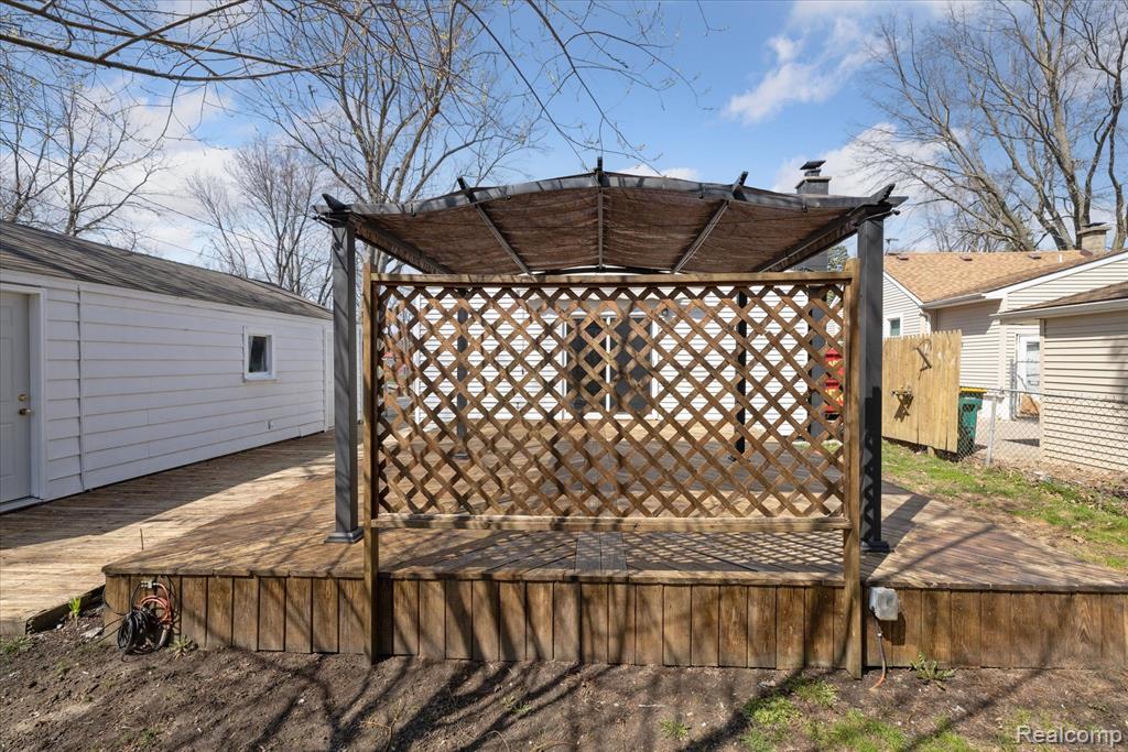 436 Walnut Street, Mount Morris, MI 48458 — Photo 17