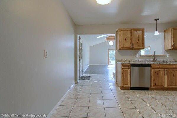 4127 RANDOLPH Street, Wayne, MI 48184 — Photo 10