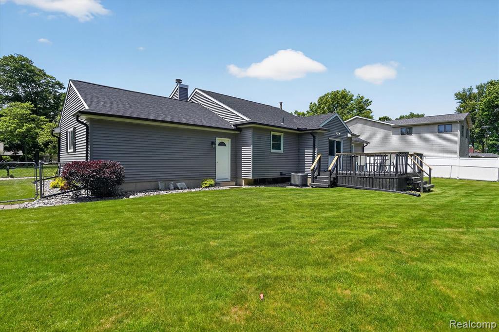 2236 Oak Shade Drive, Davison, MI 48423 — Photo 37