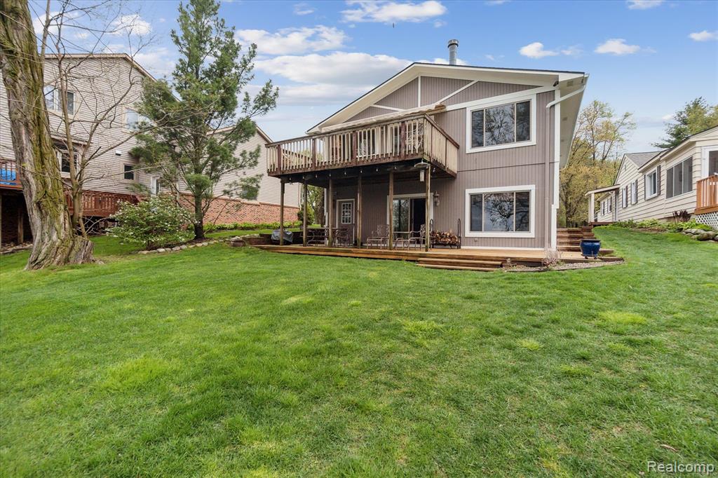 9669 NORMAN Road, Clarkston, MI 48348 — Photo 32