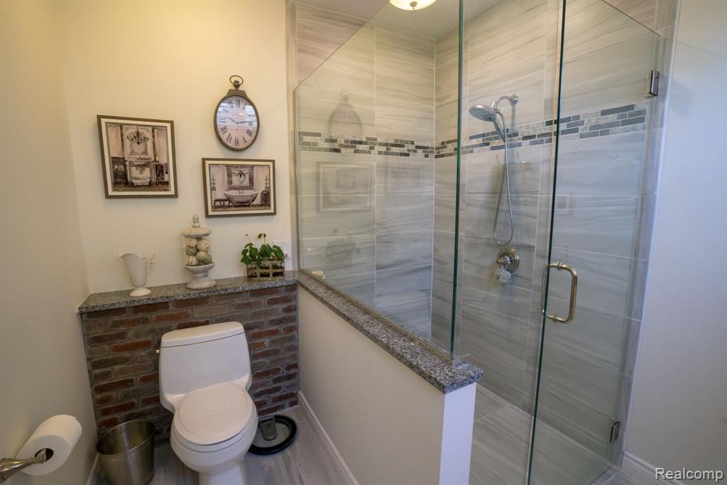 4870 DORAL Drive, Ann Arbor, MI 48108 — Photo 39